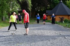 První turnaj Polabské ligy v pétanquu na zahradě Klementinky